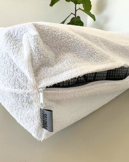 COMBO 2 "Cucha Presidencial + Colchón Simmons + Funda de regalo 70X90cm"